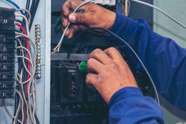 Best Circuit Breaker Repair  in Indian River Estates, FL